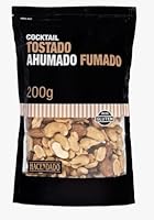 COMPOSITION: Mélange savoureux de cacahuètes, noix de cajou et amandes grillées et fumées, offrant une expérience gustative unique FORMAT PRATIQUE: Sachet de 200g parfait pour le grignotage, idéal pour les moments de détente ou les apéritifs VALEURS ...