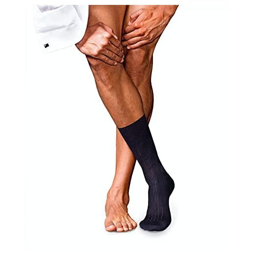 FALKE herrstrumpor No. 2 Finest kashmir – 87% kashmir, 1 par, Versch. Färger, storlek 39–46 – Finaste kashmir, handknuten och formad, varm och extremt mjuk