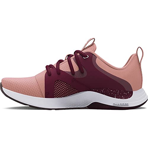 Under Armour Women’s Charged Breathe Cross Trainers3