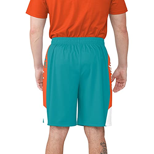 Image of FOCO NFL Mens NFL Team Logo Side Stripe Training Shorts