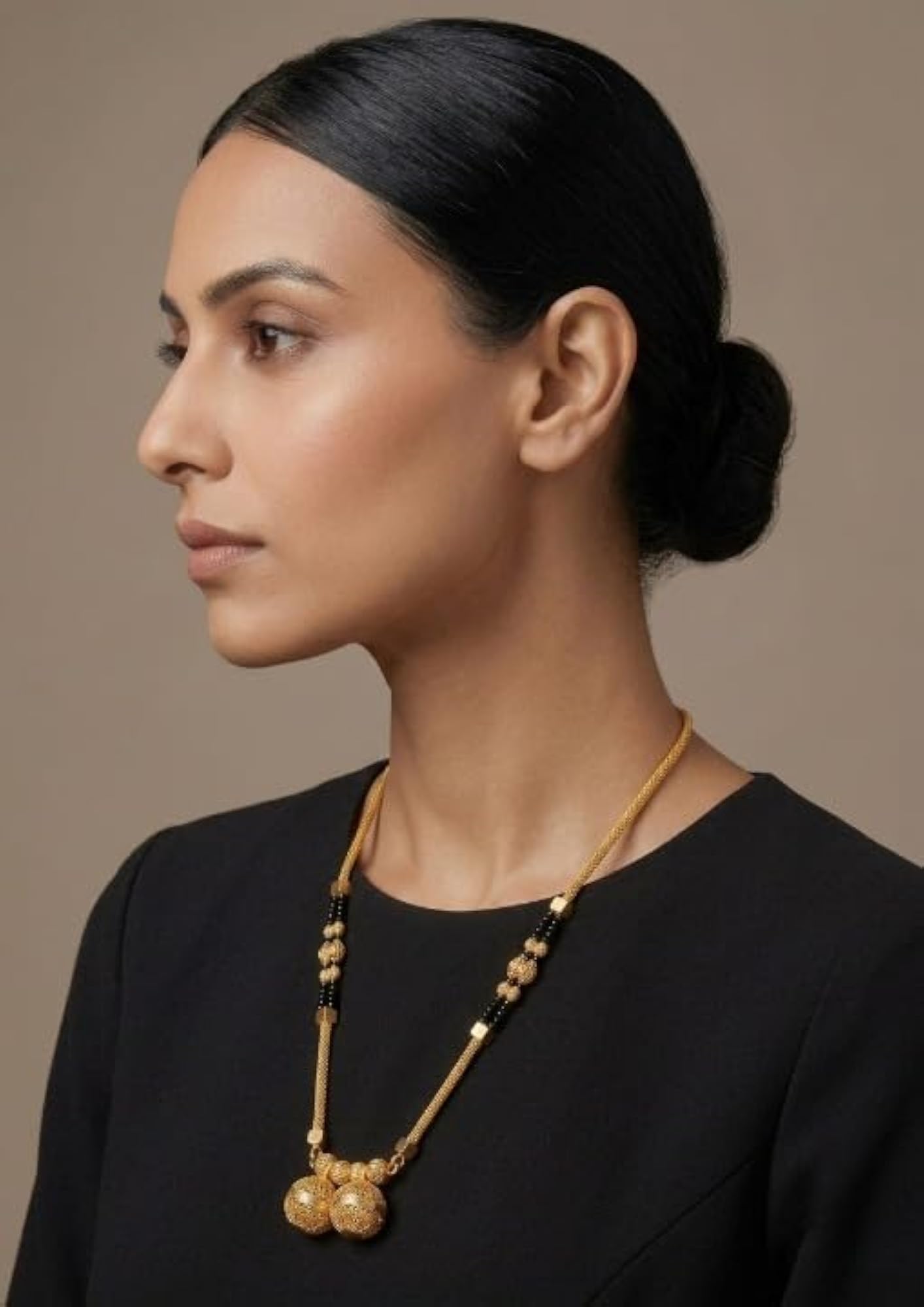 Women's 2 Vati Mani Mangalsutra with Black Bead Chain