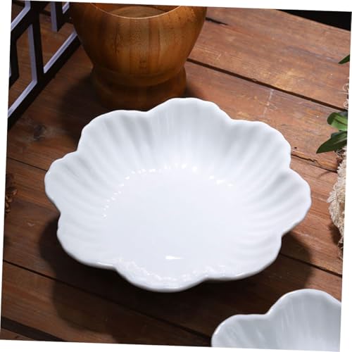 Assiette céramique haut de gamme en forme de fleur blanche pour présentation de table