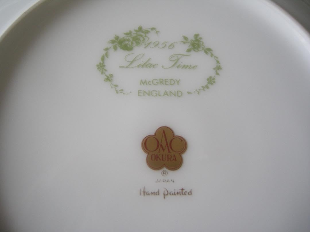 大倉陶園 品 手描きのバラの絵皿と白に金縁のカップ ソーサー カップ