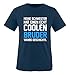 Produktbild Comedy Shirts - Meine Schwester hat einen echt coolen Bruder wahre Geschichte. - Jungen T-Shirt - Navy/Weiss-Blau Gr. 110/116