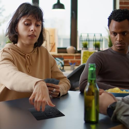 Wasserdichte Spielkarten – Schwarze Spielkarten | Set mit 54 hochwertigen schwarzen Folien-Pokerkarten | perfekt für Familienfeiern, Partyspiele, Gruppenaktivitäten und Entspannung | langlebige – Bild 6
