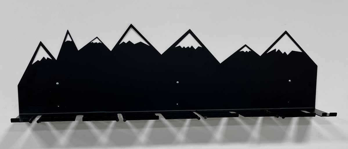 Generic Ski Hanger for 4 Sets of Equipment