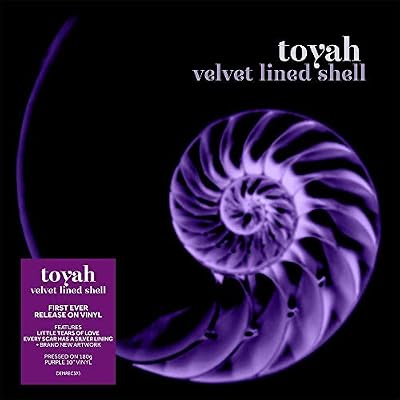 Portada del vinilo Velvet Lined Shell de Toyah (vinilo morado)
