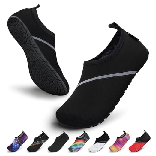 SAGUARO Badeschuhe Wasserschuhe Neoprenschuhe Frauen Barfuß Schwimmschuhe Strandschuhe Tauchschuhe Wassersport Surf Aqua Schuhe für Damen Herren(Schwarz, 38/39 EU)