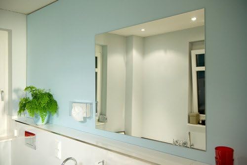 tesa Powerbond MIRROR - Double-Sided Mounting Tape for Mirrors - Humidity-Resistant Adhesive Tape for Bathrooms and Showers - 5 m x 19 mm