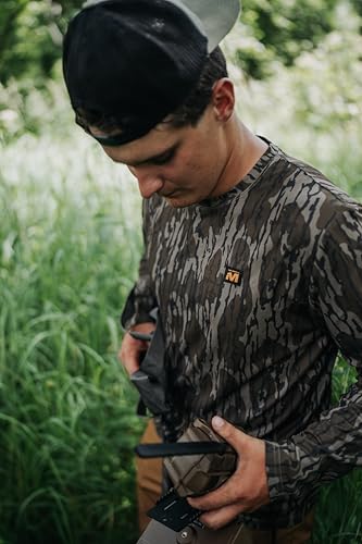 Image of Muddy Men's Dv8 Ambush Lightweight Long Sleeve