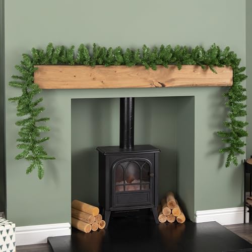 Image of 2.7m Plain Green Christmas Garland with 200 Bullet Tips