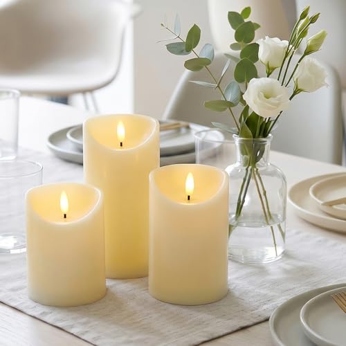 Flickering LED Pillar Candles, Battery