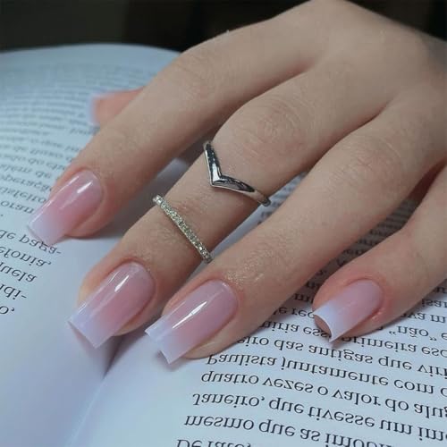 24x~fBA̒̐`̃tJo[܂ɕt܂ANlCsNU̒܂̃vX܂̐lH