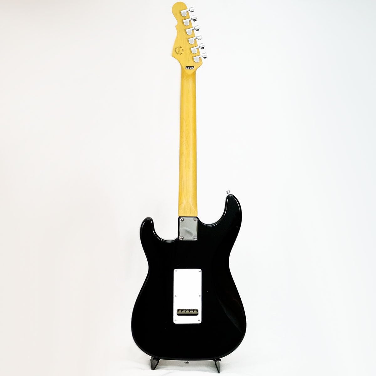★人気 G&L TRIBUTE SERIES LEGACY BLACK ケース付 Amazon | G&L Tribute Series Legacy Gloss Black エレキギター
