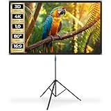 UNE EXPÉRIENCE CINEMA IMMERSIVE À DOMICILE – Transformez votre salon en véritable cinéma avec cet écran de projection 16:9, compatible avec tous vos vidéoprojecteurs HD, Full HD, 4K et Ultra HD. L'angle de vision ultra-large de 160° assure une clarté d'image optimale, peu importe où vous êtes assis. Un écran videoprojecteur parfait pour vos films, séries et soirées sportives comme le football ou le rugby !