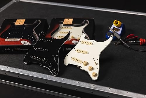 Fender '65 Strat Pre-Wired Pickguard : le son mythique pour vos sessions studio - 2