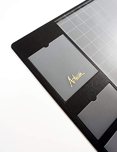 Sous-main pour bureau encombré : solution antidérapante avec calendrier et range-notes