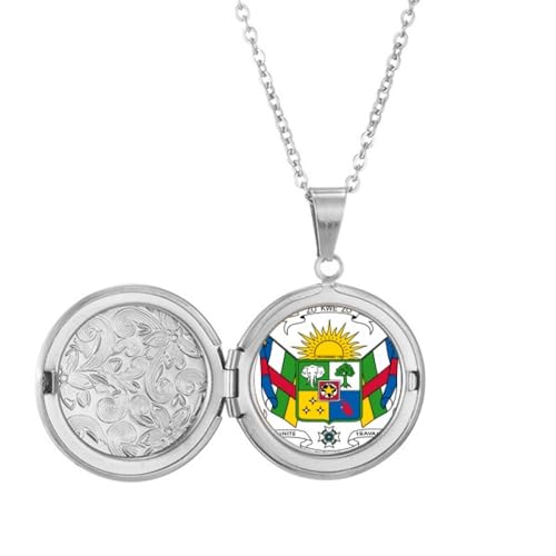 Collier médaillon afnational emblème de pays ciselé finitions haute qualité