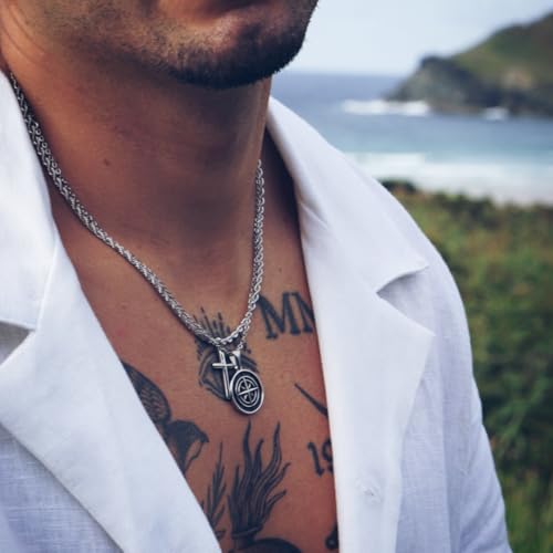 DVRK® Lot 2 Chaines Homme - Chaine Argent Homme ou Chaine Or 18k sur Base en Acier Inoxydable 316L Résistantes à l'Eau - Pendentif Croix Chretienne (Lot 2 Chaines Argent (Bussola & Croix)) – vue 2