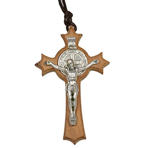 Junker Kirchenbedarf Crucifix Pendentif - Croix Saint Benoit en Bois d'olivier avec médaille St Benoit en métal argenté - Ht 7,3cm