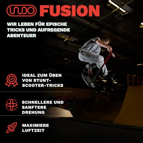 The Indo Trick Scooter - Stunt Scooter f&uuml;r Jugendliche, Kinder und Erwachsene - Trampolin Scoot zum &Uuml;ben von Pro Tricks - Indoor und Outdoor - Profis und Anf&auml;nger