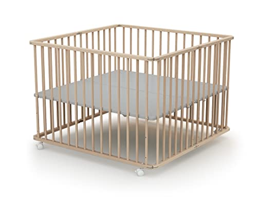 Webaby - Laufstall Baby Faltbar Holz mit Rollen und Matte 100x100 Buche roh| Laufgitter Baby Klappbar XXL | 3 Stufen Höhenverstellbar | Für Kinder bis 24 Monate