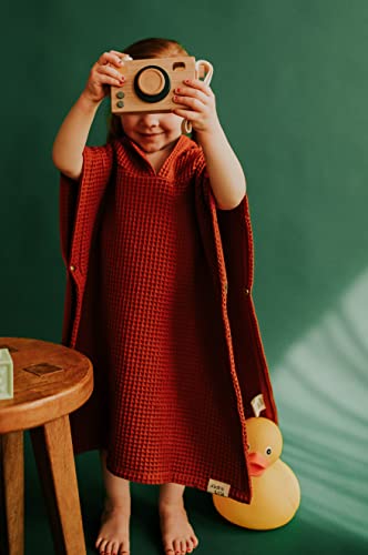 Jade&Kai Hooded Towel For Babies + Toddlers | Snaps Into A Poncho | Organic Cotton | Weaved Waffle Texture | Lightweight + Absorbent | Bath Beach Or Pool | Modern Design | Stylish Baby (Toasted Acorn) #TOP6