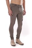 caratteristiche: Modello: Spender-NE Abluzione: 0669D Materiale: 90% cotone / 8% poliestere / 2% spandex Taglio: Slim Fit dettagli: Jeans alla moda della collezione Diesel Chiudi con 5 pulsanti con logo in rilievo Jeans 5 tasche Il logo sulla tasca della moneta e sulla tasca posteriore destra