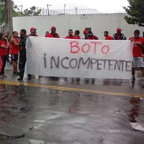 Torcida Jovem detona elenco, cobra Filipe Lu&iacute;s e pressiona diretoria do Flamengo