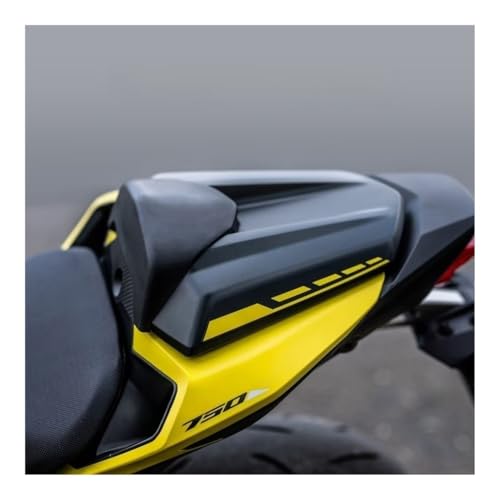 Capot de selle Hornet CB750 protégeant l'arrière des projections - 2