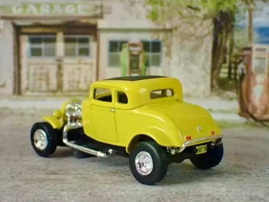アメリカングラフィティ　32フォード デュースクーペ　ミニカー Revell (レベル) ミニカー '32フォード・デュース・クーペ