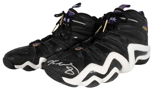 Kobe Bryant Signed 1997 Adidas Crazy 8 Sneakers PSA