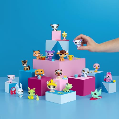 Image of Littlest Pet Shop, 18 Pets Collector Set, Pet Surprise Display - Gen 7, Pets #1 - #18, Authentic LPS Bobble Head Figure, Collectible Imagination Toy Animal, Kidults, Girls, Boys, Kids, Tweens Ages 4+