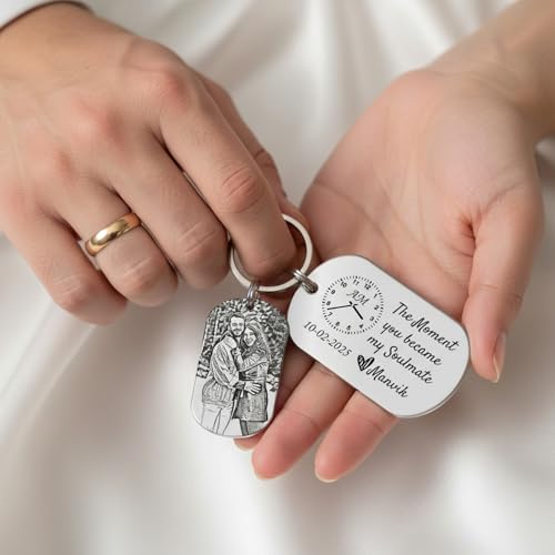 Image of Stainless Steel Couple Key Chain With Custom Photo Engraving Gift For Partners Customize Keychain Anniversary For Couples Husband Wife Wedding Birthday Valentine's Day Precious Love