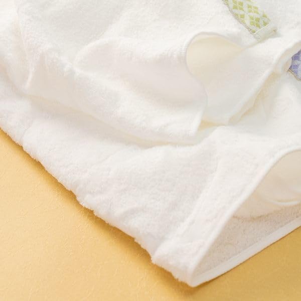 Japanese Cotton Bath Towels Made in Japan – 2-Pack 24x47 in with Kimono-Inspired Pattern | Soft & Absorbent | Gift Boxed for Wedding, Birthday, Holiday Present