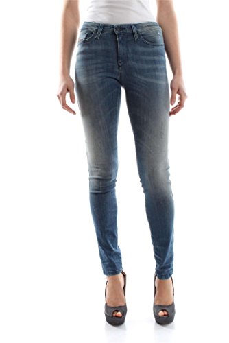 Jeans Diesel Skinzee skinny femme idéal pour vos sorties urbaines élégantes