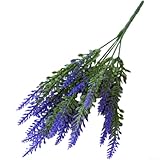 Bouquet di lavanda a 5 rebbi: include un bouquet artificiale realistico con cinque steli di lavanda realistici, ciascuno sagomato per imitare la lavanda naturale delle orecchie per un'autentica presenza botanica.