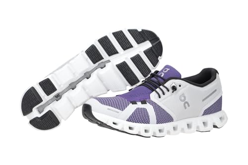 Image of On Women's Cloud 5 Sneakers