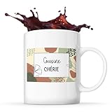 Mug destiné à un usage quotidien ou à être offert comme article cadeau, adapté à différents profils (homme, femme, collègue, ami, membre de la famille).