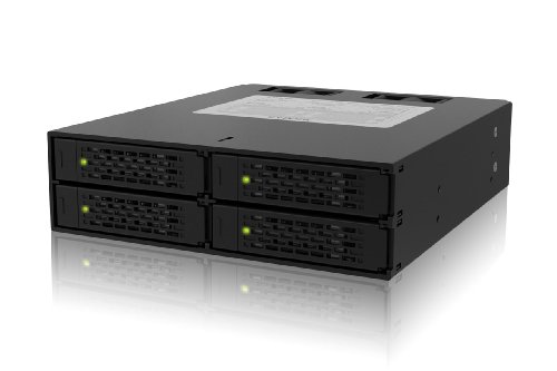 Ya en mundofriki.es: Icy Dock ToughArmor MB994SP-4S Caja de backplane, Rack móvil, Caja de Rack Metal Hot Swap para 4 x SSD o HDD 2.5" SAS & SATA In 1 bahía de 5.25"