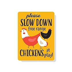chickens-at-play-metal-chicken-coop-sign