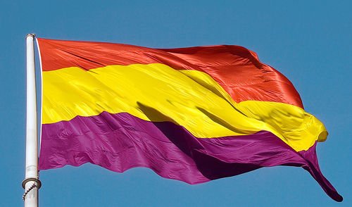 BANDERA REPUBLICA ESPAÑOLA GRANDE 150 Cm 1,5 Metros ORIGINAL REPUBLICANA