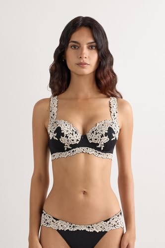 Woman's Pretty Flowers Sofia Balconette Bra2