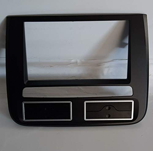 Adatta per il montaggio di autoradio con marchio noto. MONTAGGIO PERFECT FIT SENZA CORNICE. Verificare che il modello e l'anno della propria auto combacino con quelli riportati nell'elenco in descrizione