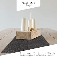 sølmo I Design Tischläufer Grau aus Filz I 150x40 cm Tischband I Skandinavischer Filzläufer Tisch Abwaschbar mit Leder Label - Tischläufer Winter – Ansicht 2