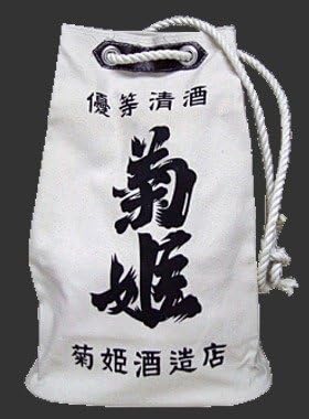 Amazon Co Jp 菊姫の酒袋は 7ミリサイズがたっぷり4本入る しっかりとした鞄です 食品 飲料 お酒