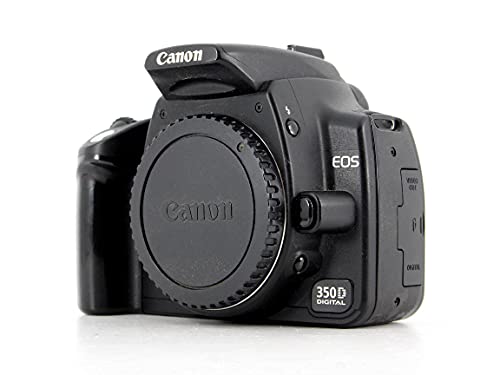 Canon EOS 250D + EF-S 18-55mm f/3.5-5.6 (obsolete ou périmé)