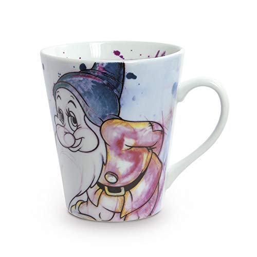 Egan Mug Collezione Disney 7 Nani. Oggetto Realizzato in Porcellana di Colore Celeste e Bianco. Dimensione: 10,5X9X12,5 cm. La referenza è PWS21/1MA