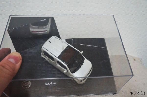 Amazon | 日産 キューブ 1/43 Z12 ミニカー 白 CUBE | ミニカー・ダイ