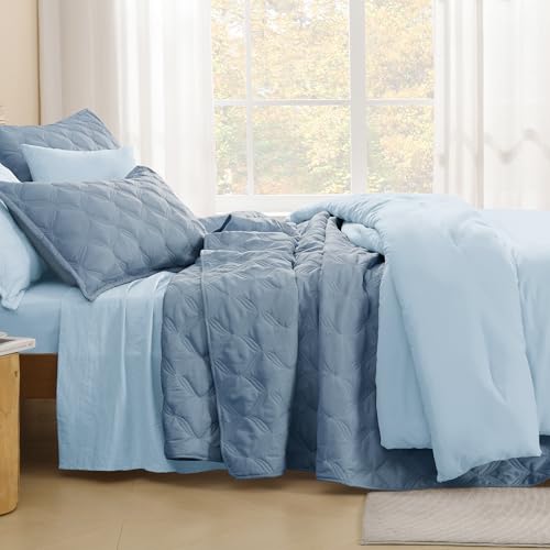 Image of Litanika California King Quilt Bedding Set, Grayish Blue Oversized Lightweight Comforter Bedspreads & Coverlets, Boho Farmhouse Bedding Cover Bed Decor All Season, 3 Pieces (1 Quilt, 2 Pillowcases)